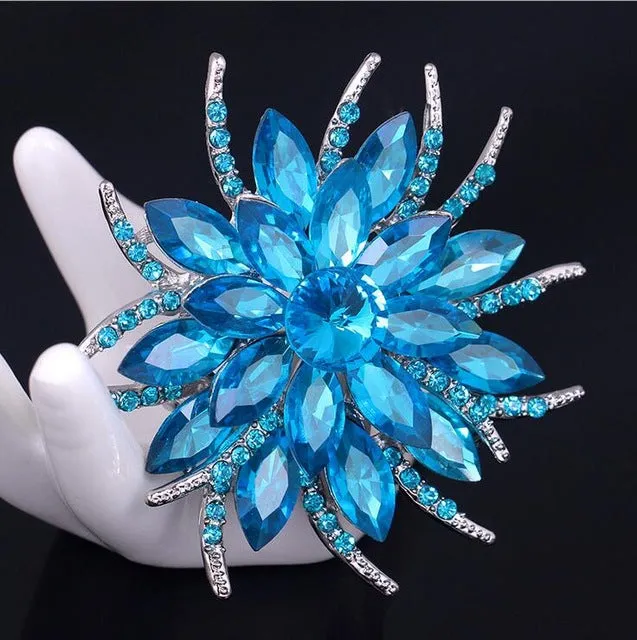 Austrian Crystal Brooch Pins For Women Top Quality Flower Broches Jewelry Fashion Wedding Party Invitation Bijoux Broche Femme