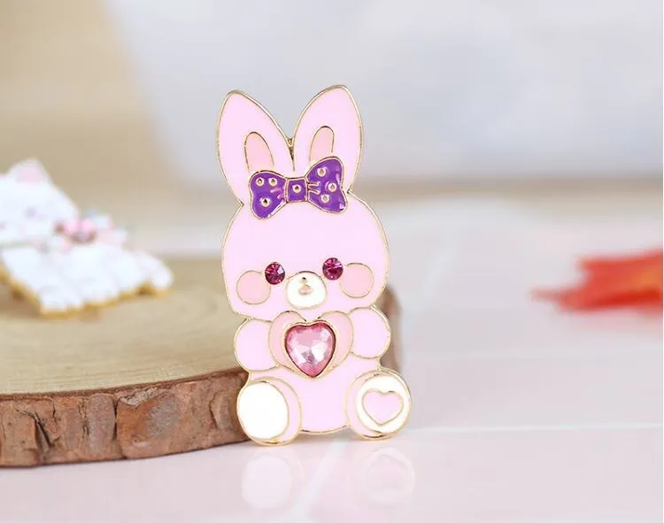 Baby Bun Jewelled Enamel Pin