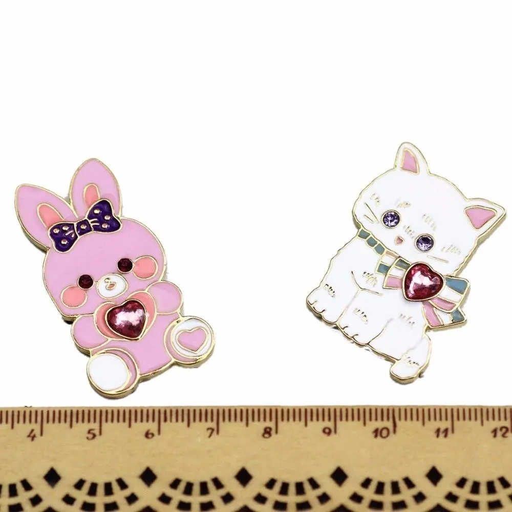 Baby Bun Jewelled Enamel Pin