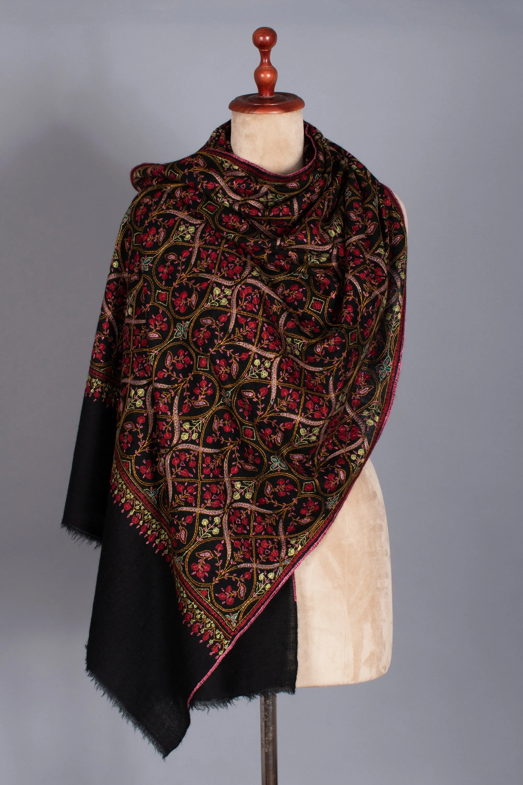 Black Scarves, Super Soft Pashminas, Needlework Embroideries, Kashmiri Shawls, Summer Wraps, Gorgeous Scarf, 28x80" - COMPTON