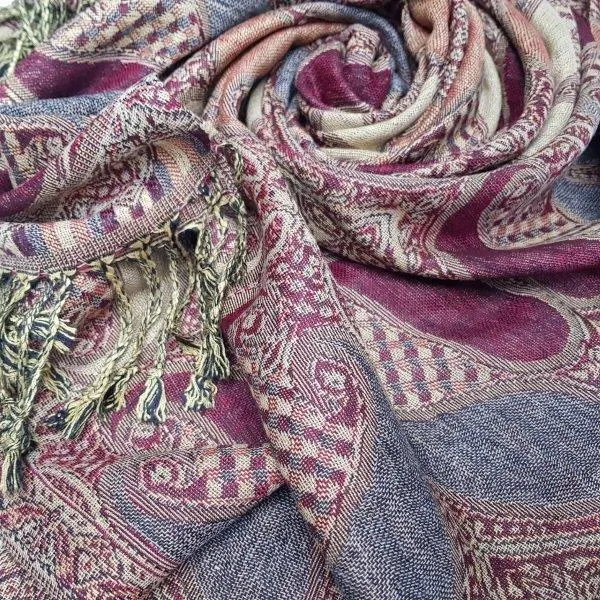 Exquisite pashminas