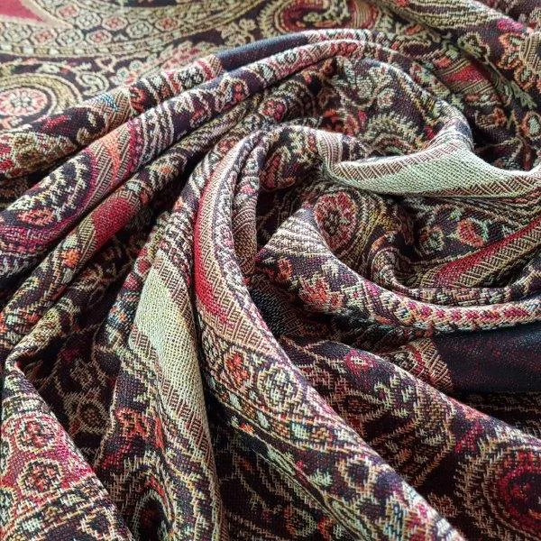 Exquisite pashminas