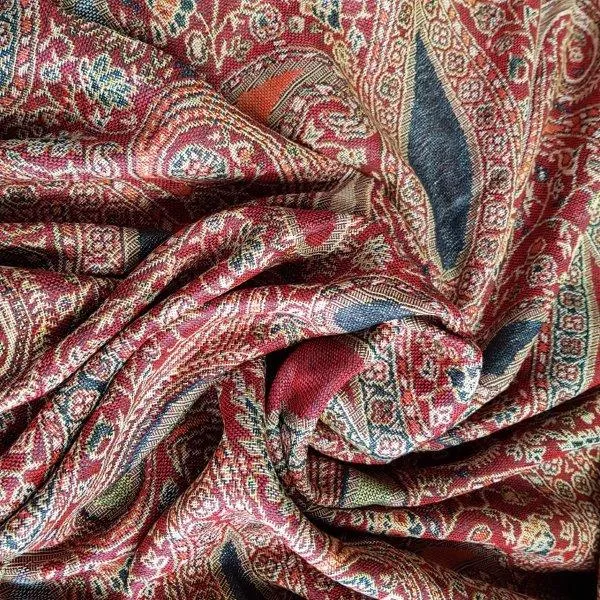 Exquisite pashminas