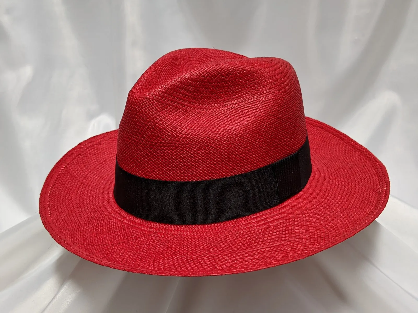 Fedora 7 1/8 (58)- Red (Montecristi Panama) #20-139