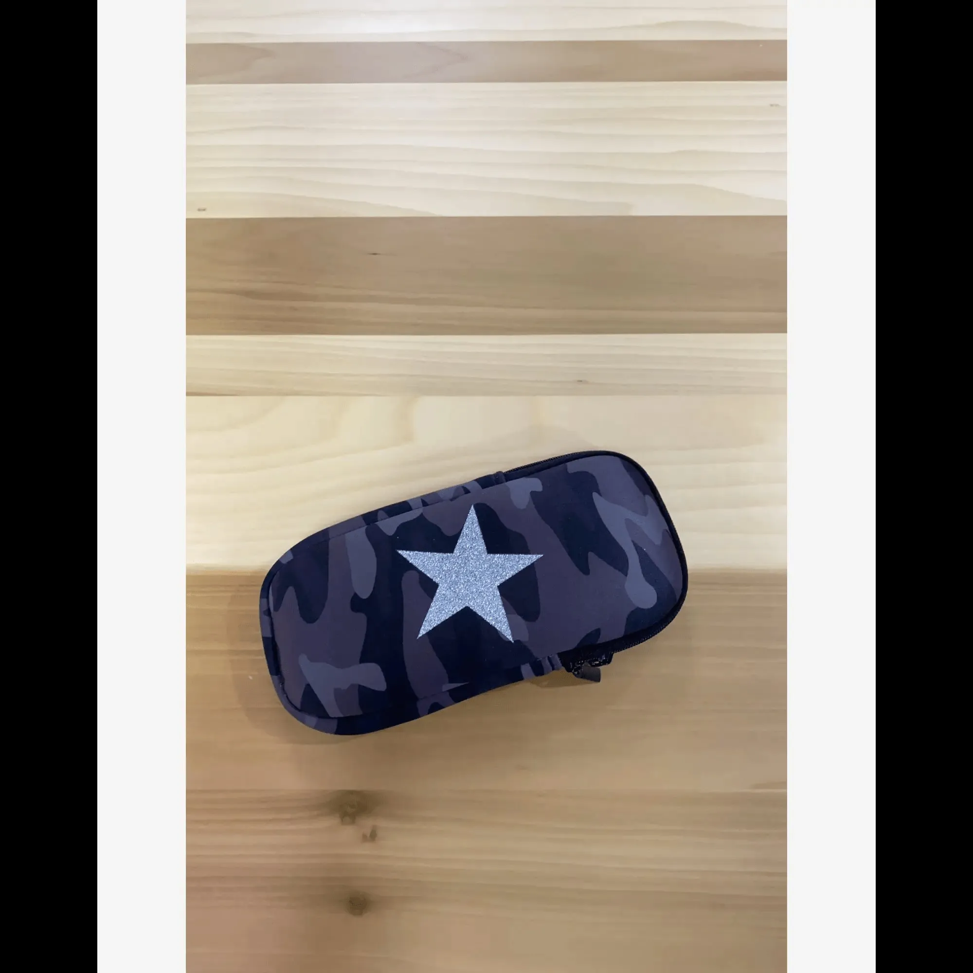 HA Bag Grayson Glasses Case Black Star