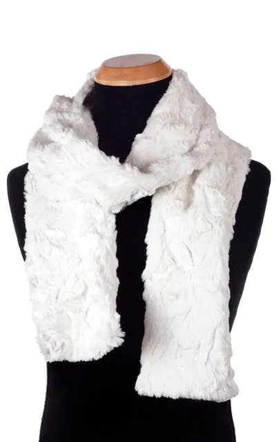 Men's Classic Scarf - Cuddly Faux Furs