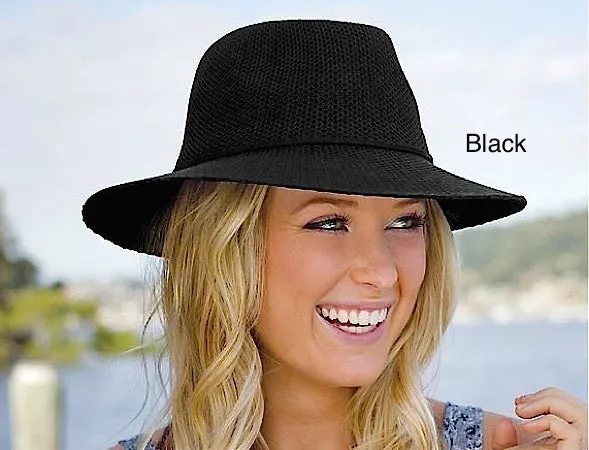 Victoria Fedora